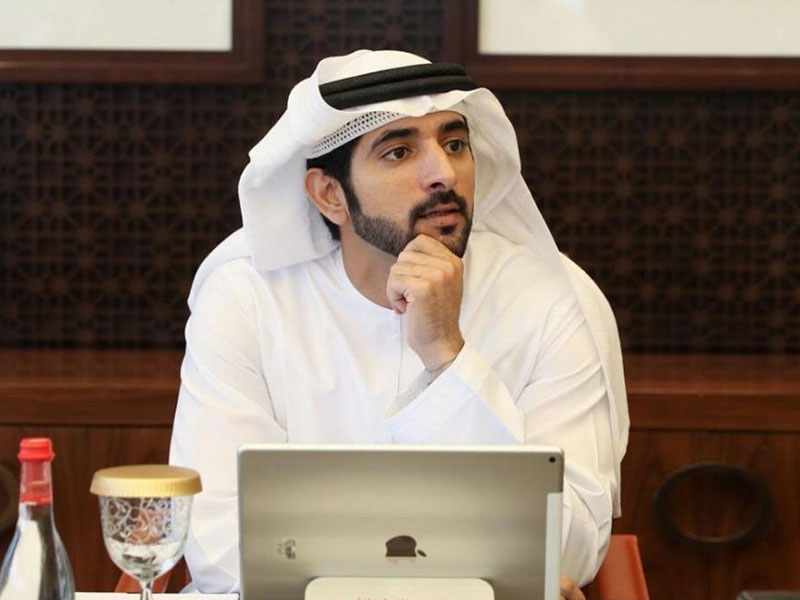 حمدان بن محمد ينشر قصيدة يمدح بها ولي العهد السعودي